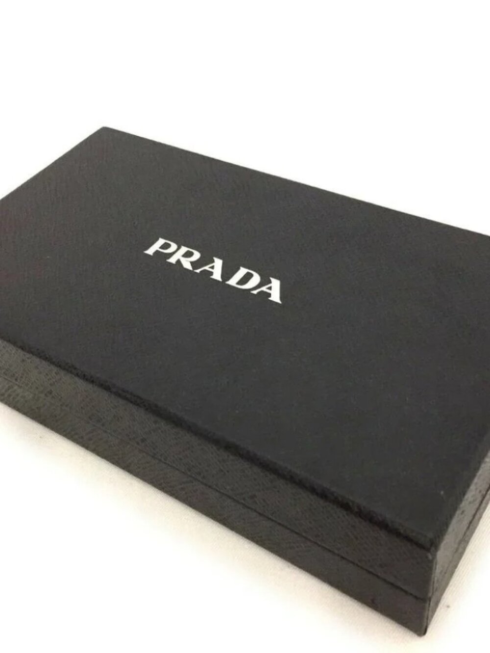 100% Authentic PRADA Saffiano Ribbon Leather Long - Picture 2 of 11